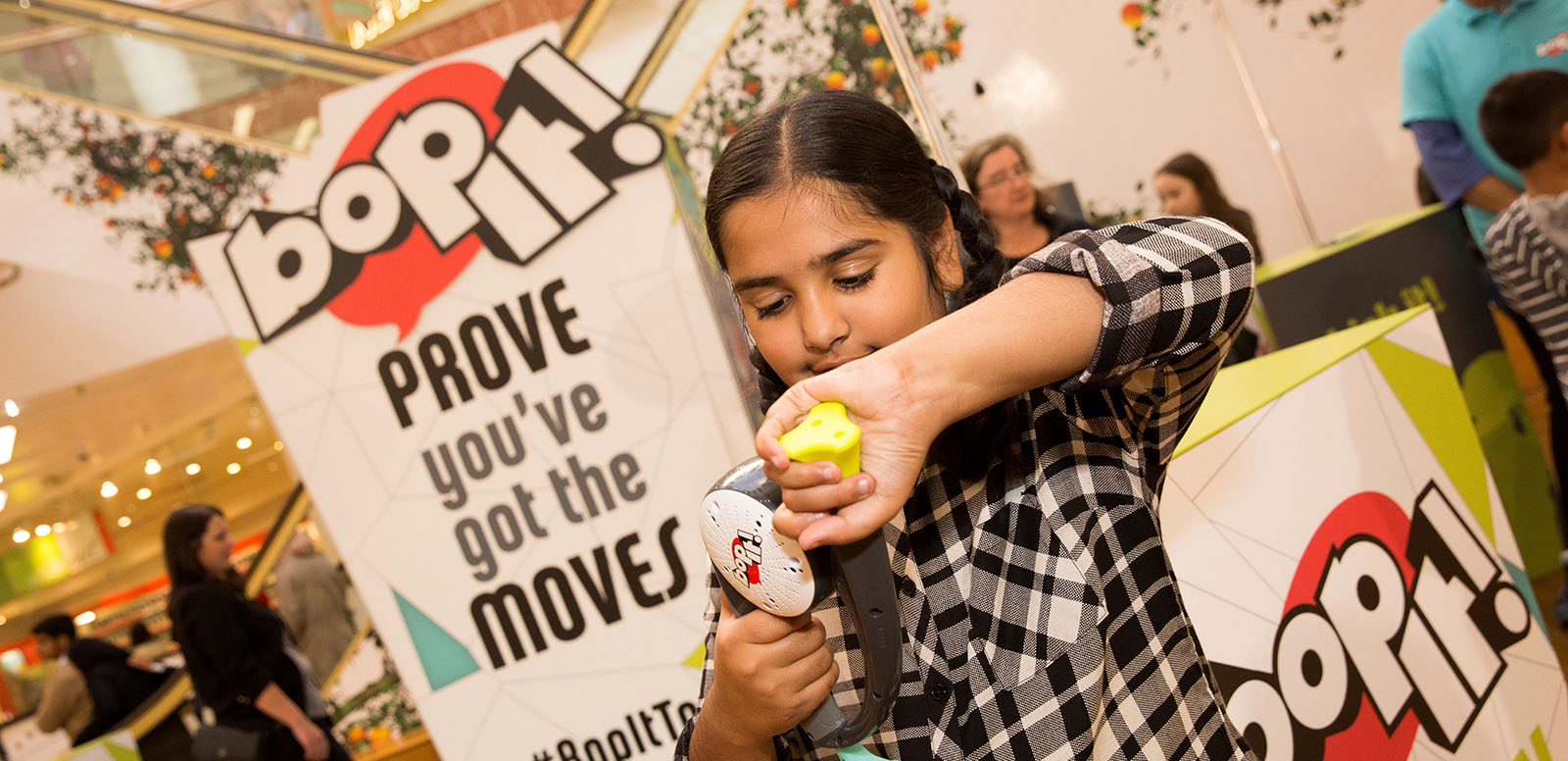 Hasbro is running a shopping centre tour across the UK in the run up to Christmas to showcase the cutting-edge motion technology in its new Bop It! game, giving consumers the chance to try out its 10 new ‘moves’ and share the fun through social media.