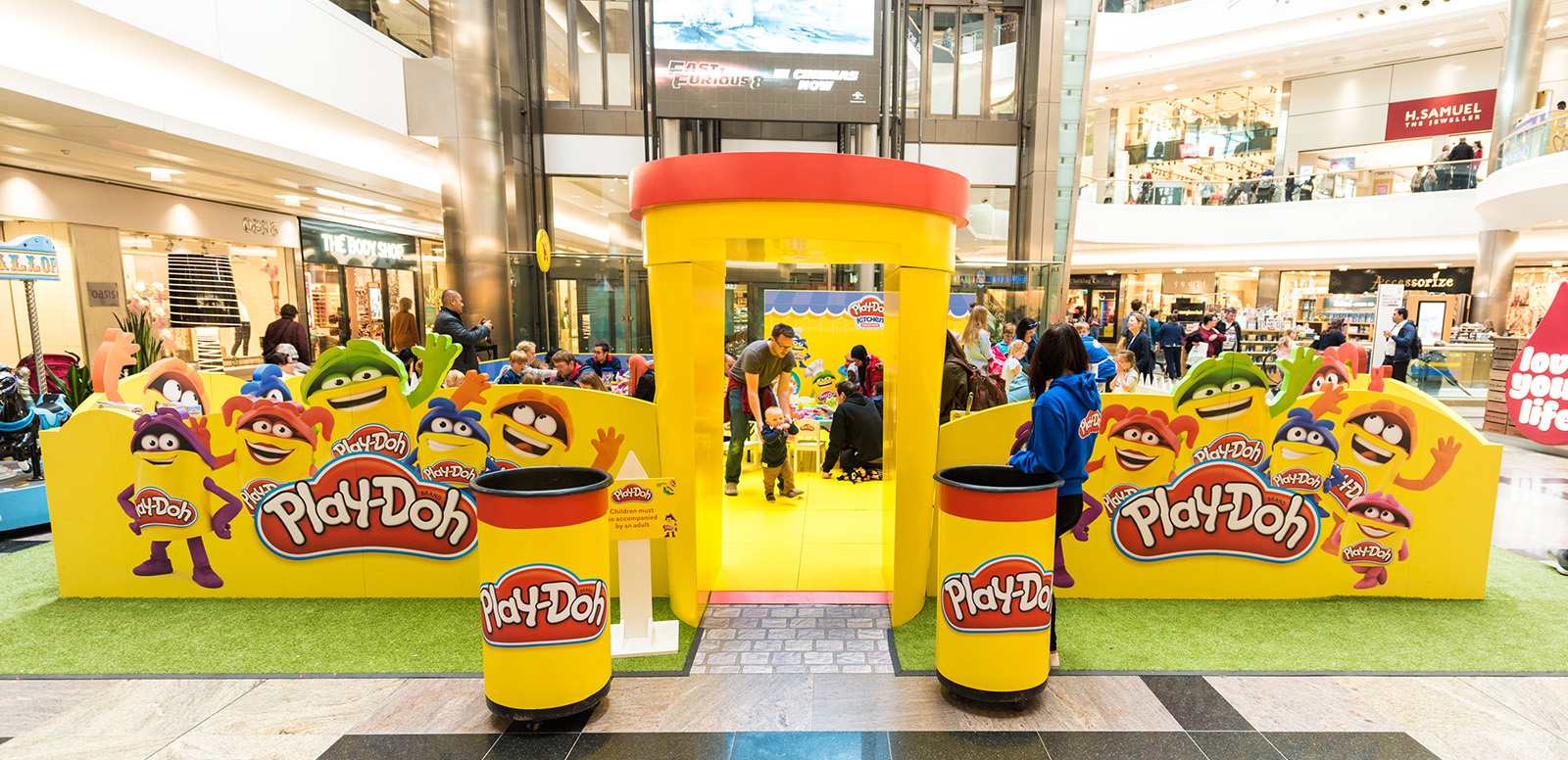 Hasbro’s PLAY-DOH brand is visiting cities across the UK this summer with its Imagination Tour roadshow, encouraging families to have fun and be creative with the PLAY-DOH brand through a number of hands-on activities.
