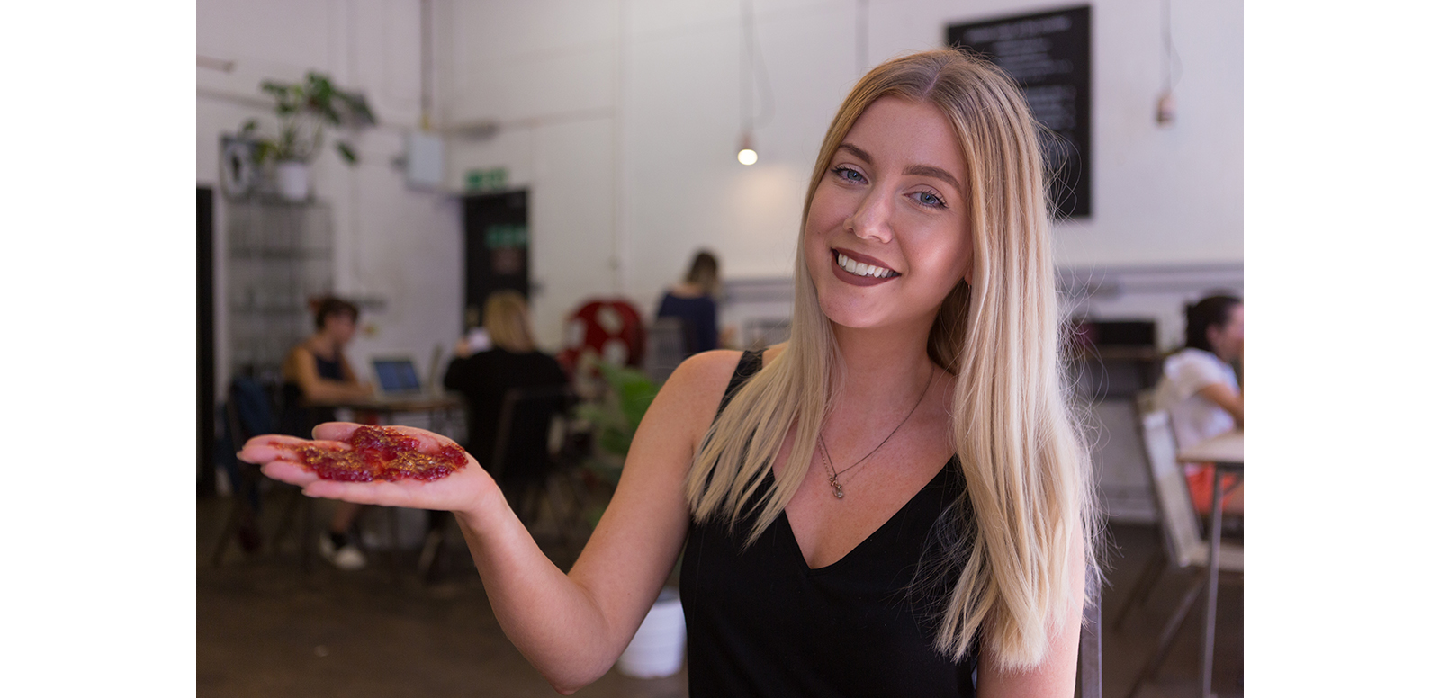 This August, a pop-up café with a difference is coming to London’s trendy Shoreditch. Created by the nation’s bakers, the Toast or Hands Café has been designed to remind hungry young Londoners that life is #BetterWithBread.