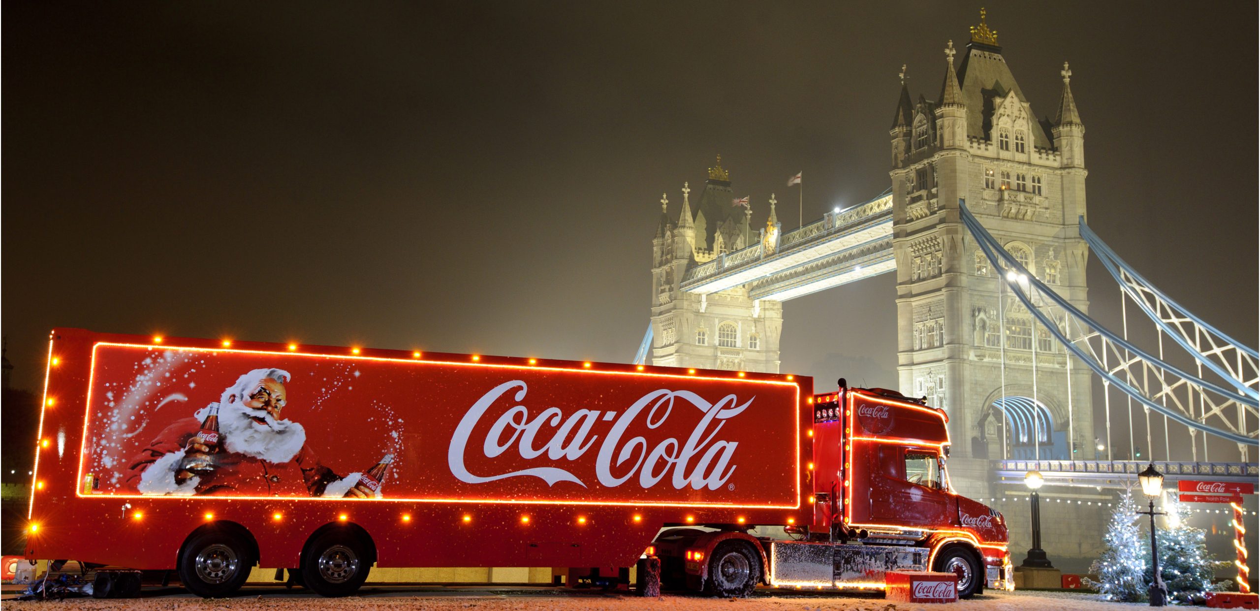 Coca-Cola UK has announced that its Coca-Cola Christmas truck tour will kick off for 2017 in Glasgow on November 11th and will visit 42 stops nationwide during the festive season, before making its final appearance at Lakeside, Essex, on December 17th.