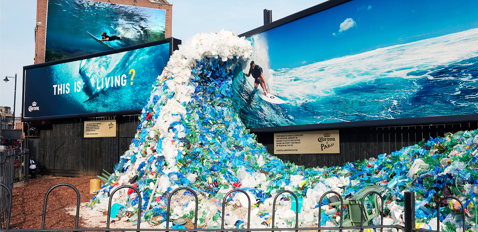 Mexican beer brand Corona and charity Parley for the Oceans are taking their partnership combatting marine plastic pollution to the global stage by hijacking iconic symbols of paradise for today’s World Oceans Day (June 8th 2018).
